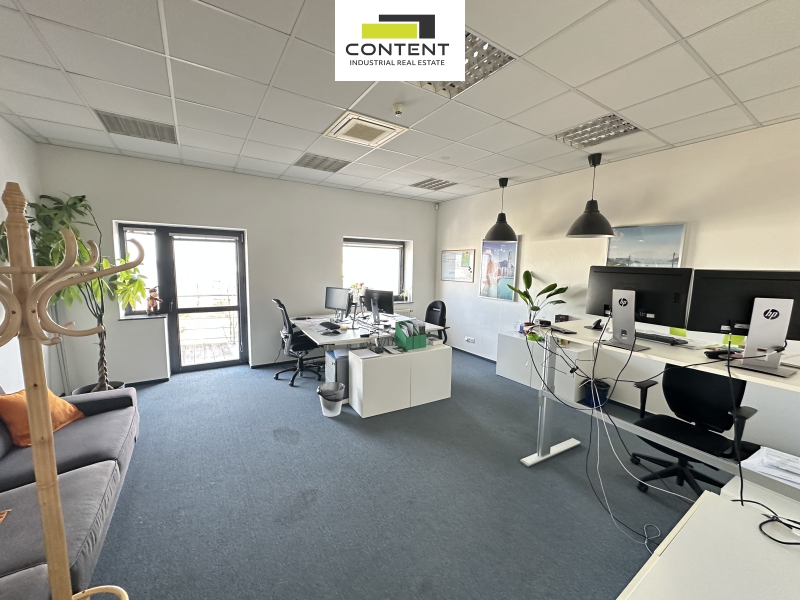 Podnájem kancelářských prostor 467m², Modletice D1