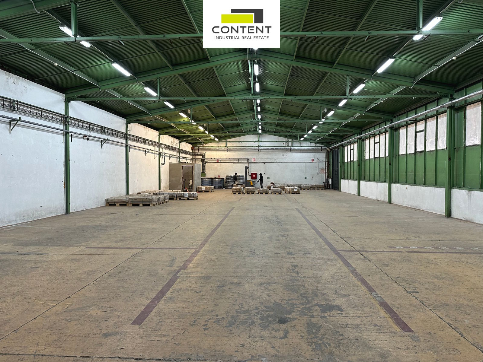 Pronájem skladu 800 m², Most