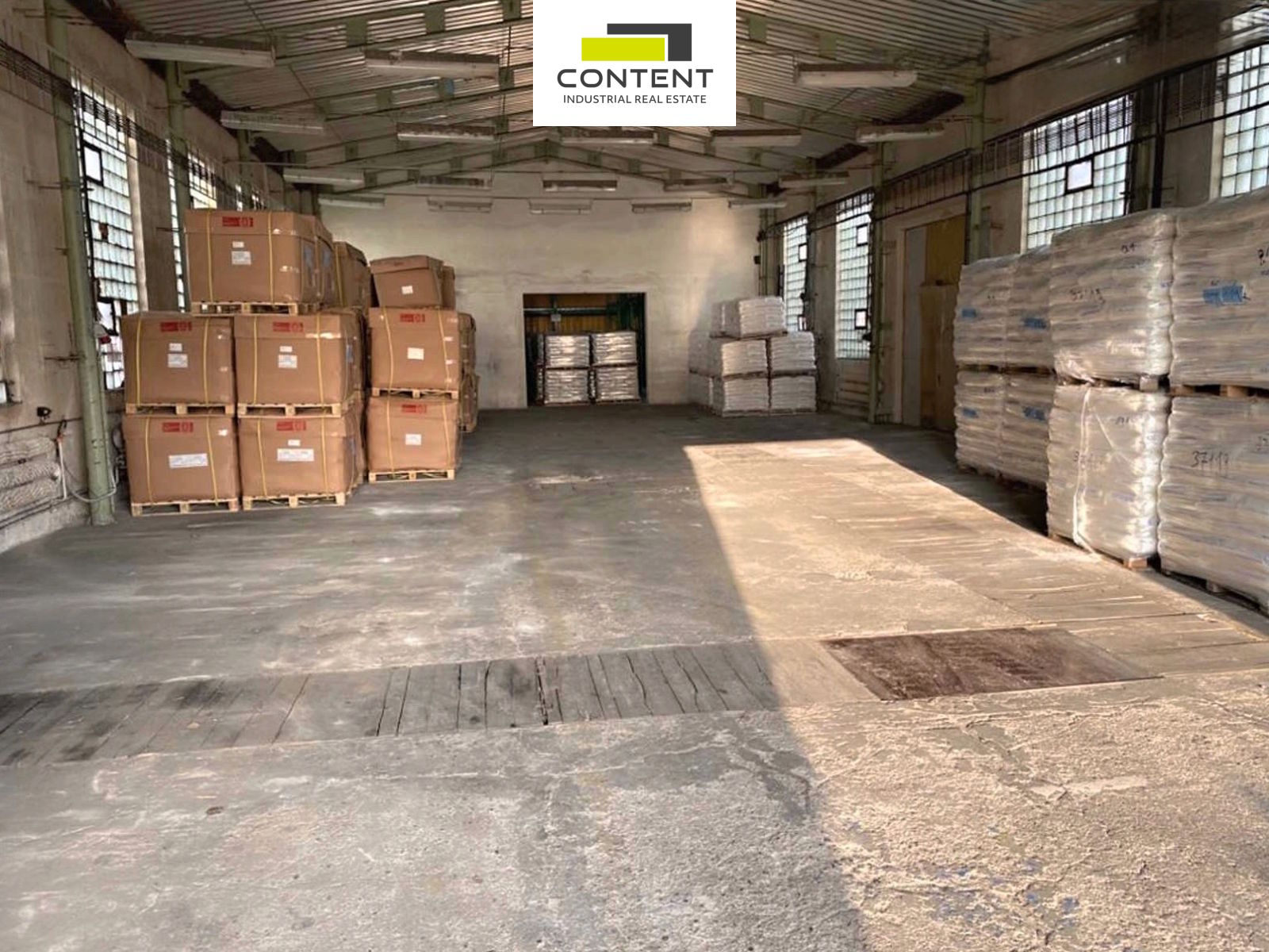 Pronájem skladu, výrobních prostor 456 m², Teplice - Žalany