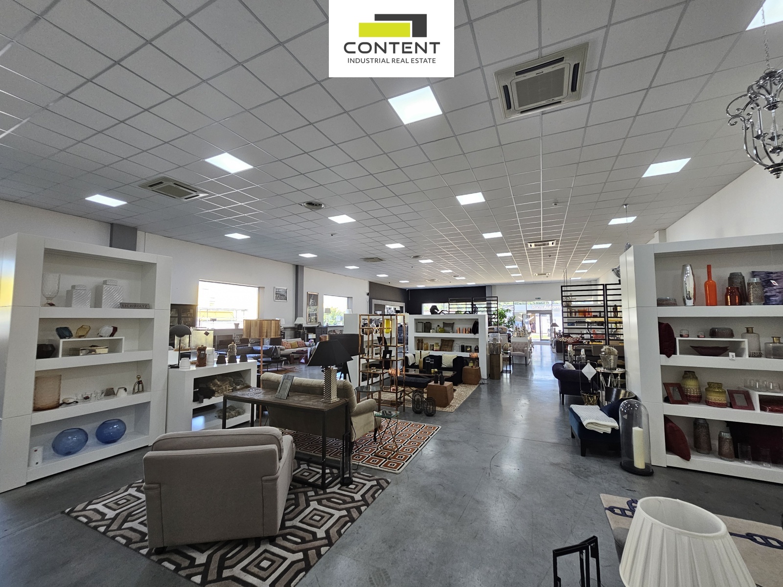 Pronájem skladu, obchodních prostor 961 m², Čestlice, D1