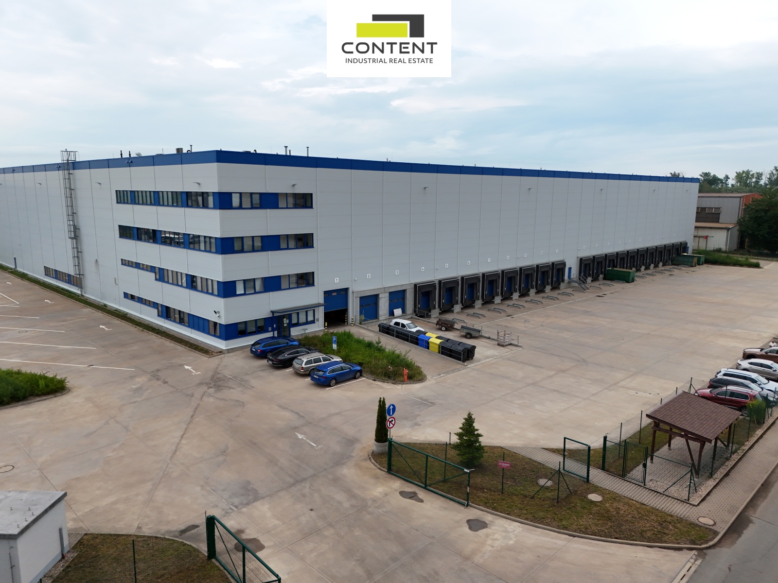 Pronájem skladu, výrobních prostor 7.018 m², Hradec Králové