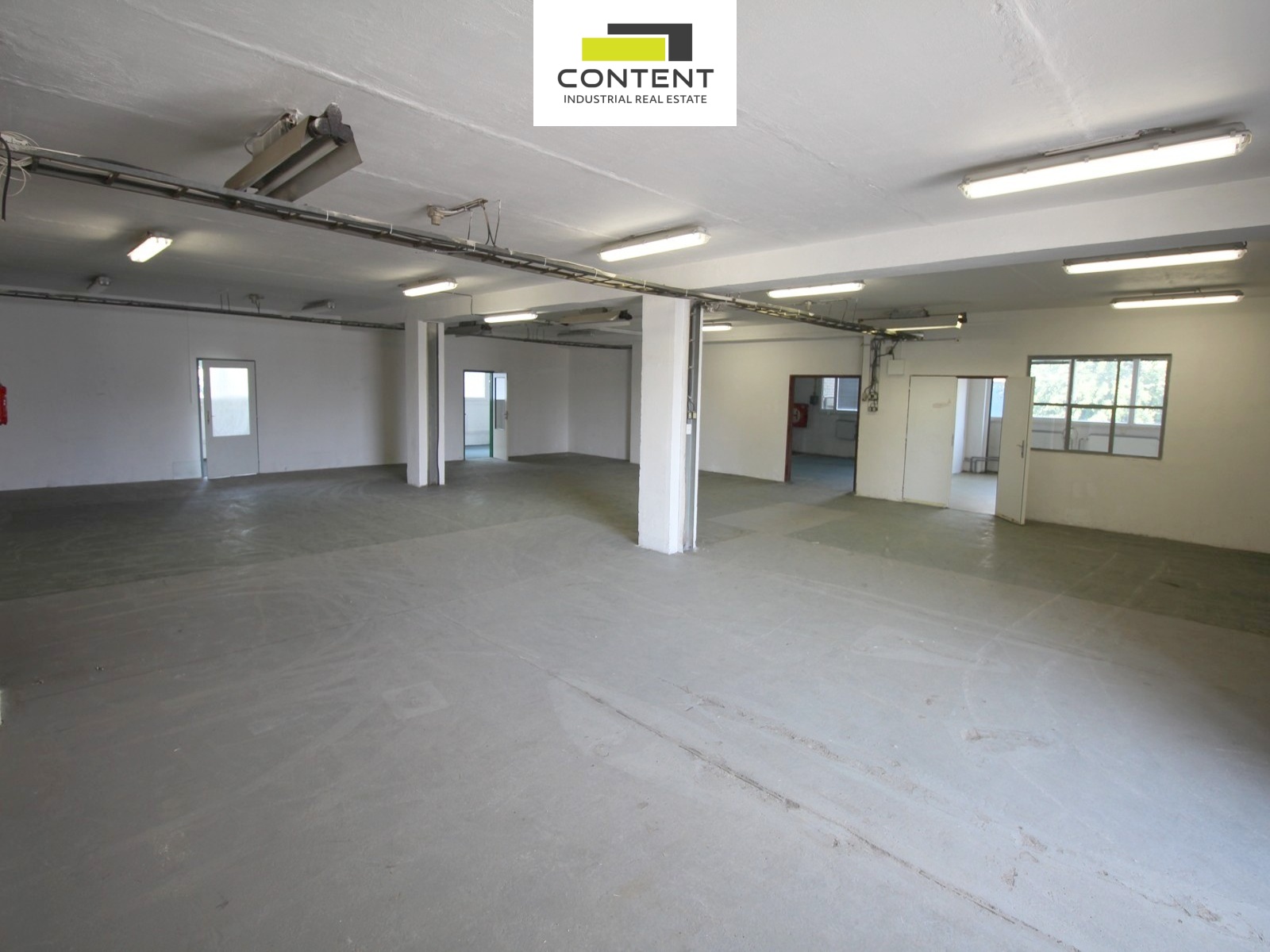 Pronájem skladu, výrobních prostor 343 m², Praha 9 Horní Počernice