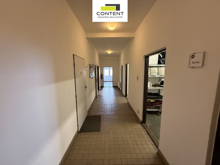 Pronájem skladu, výrobních prostor 785 m², Praha - Březiněves