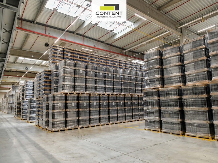 Pronájem skladu, výrobních prostor 22.700 m², Hranice, D1 Olomouc