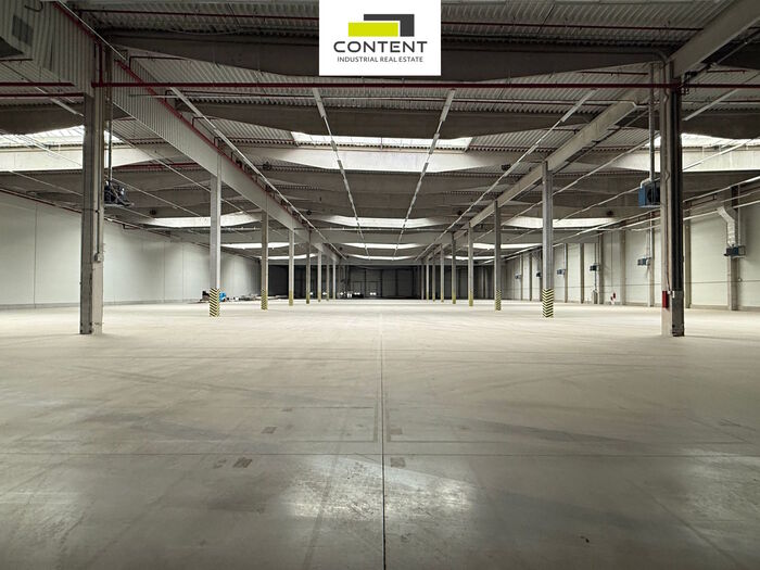 Pronájem skladu, výrobních prostor 8.281 m², Žebrák